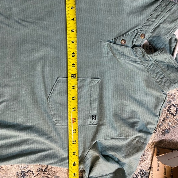 BILLABONG SEA GREEN MEN MEDIUM POLO POCKET SHIRT NWOT EUC - Picture 7 of 7